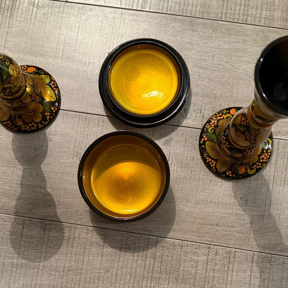 Russian Khokhloma wooden candlestick holders and trinket box set - Picture 2 of 8